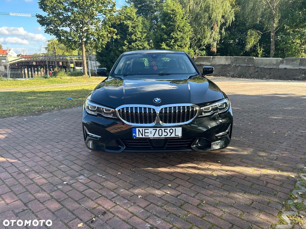 BMW Seria 3 320d MHEV Luxury Line - 6
