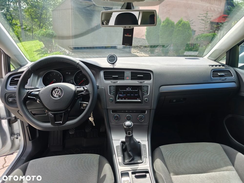 Volkswagen Golf 1.2 TSI BMT Trendline - 10