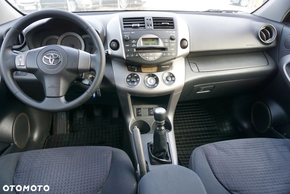 Toyota RAV4 2.2 D-CAT 4x4 Sol - 12