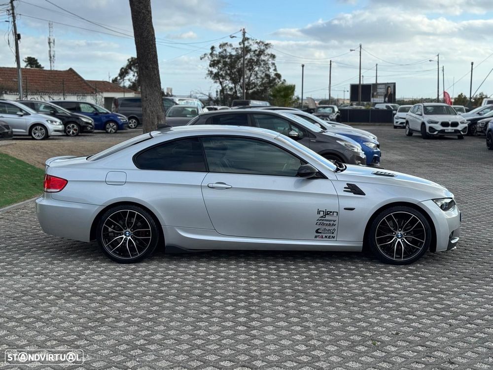 BMW 320 d Coupe - 11