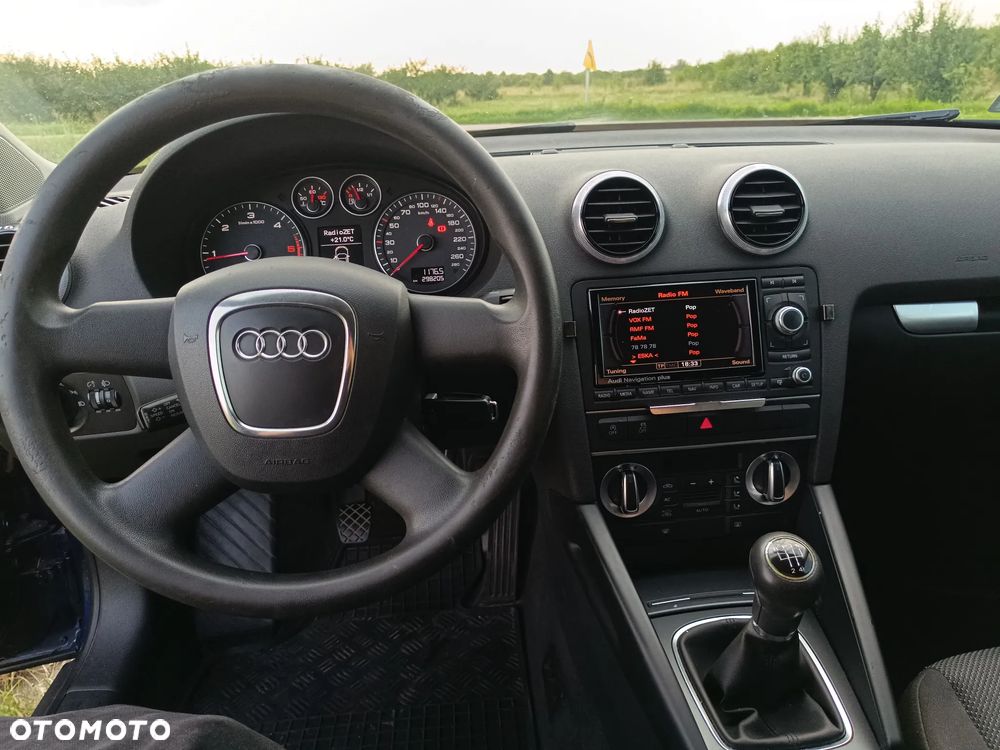Audi A3 Sportback 1.6 TDI DPF Ambition - 18