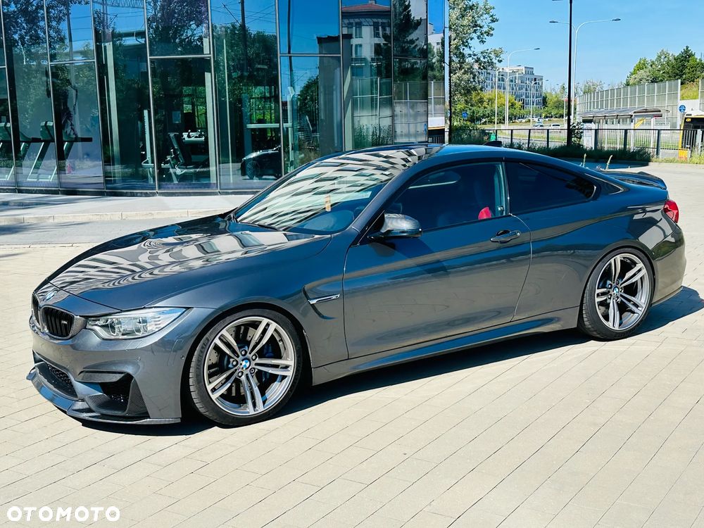BMW M4 DKG - 3
