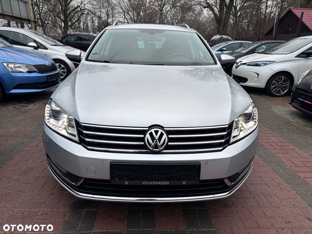 Volkswagen Passat - 3