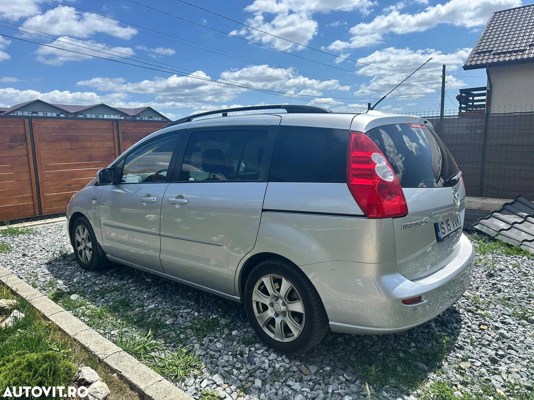 Mazda 5 - 3