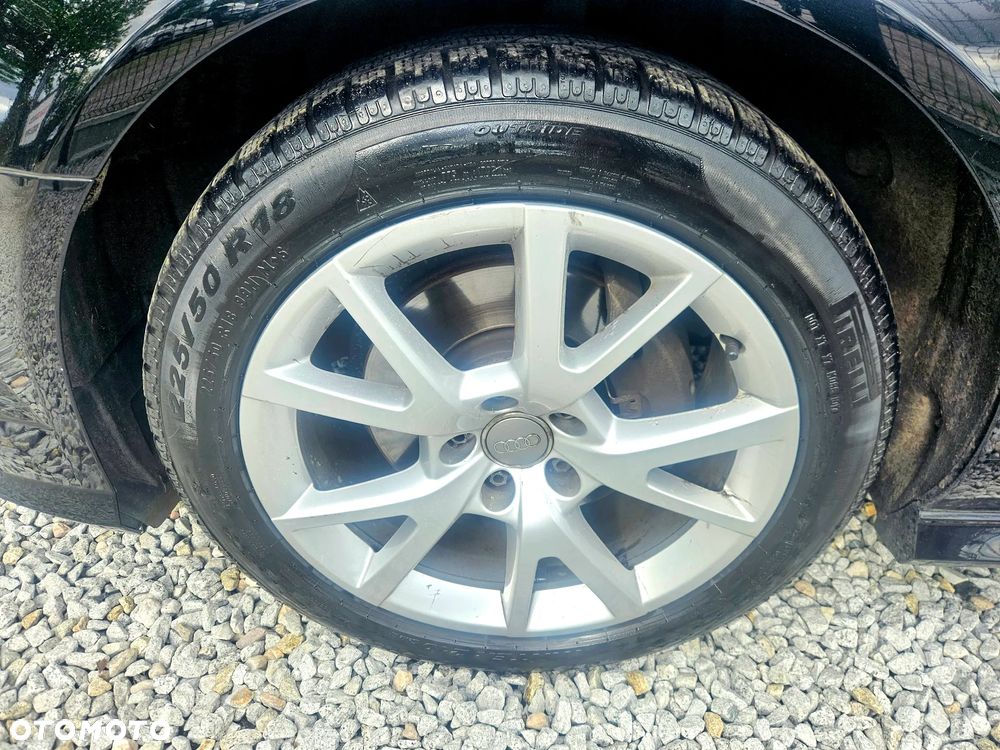 Audi A6 Avant 2.0 TDI Ultra S tronic - 40