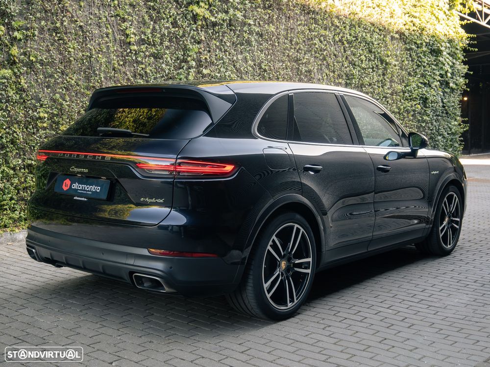 Porsche Cayenne S E-Hybrid - 11