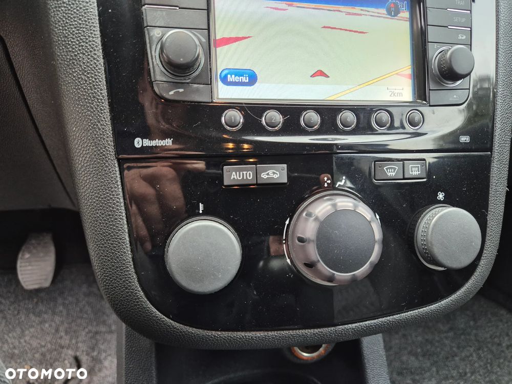 Opel Corsa ver-1-4-t-120-lat-s-s - 16