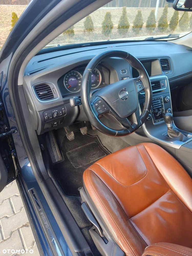 Volvo V60 D3 Summum - 7