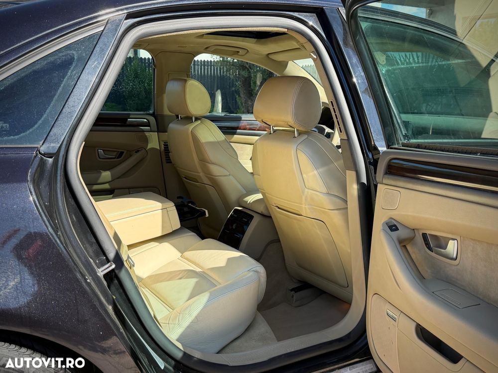 Audi A8 - 16