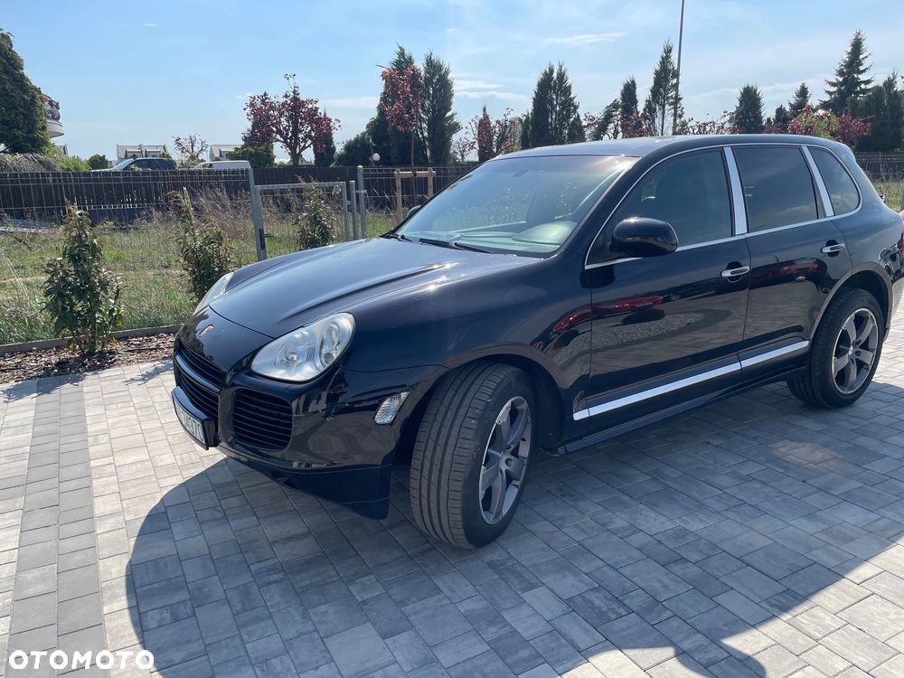 Porsche Cayenne - 30
