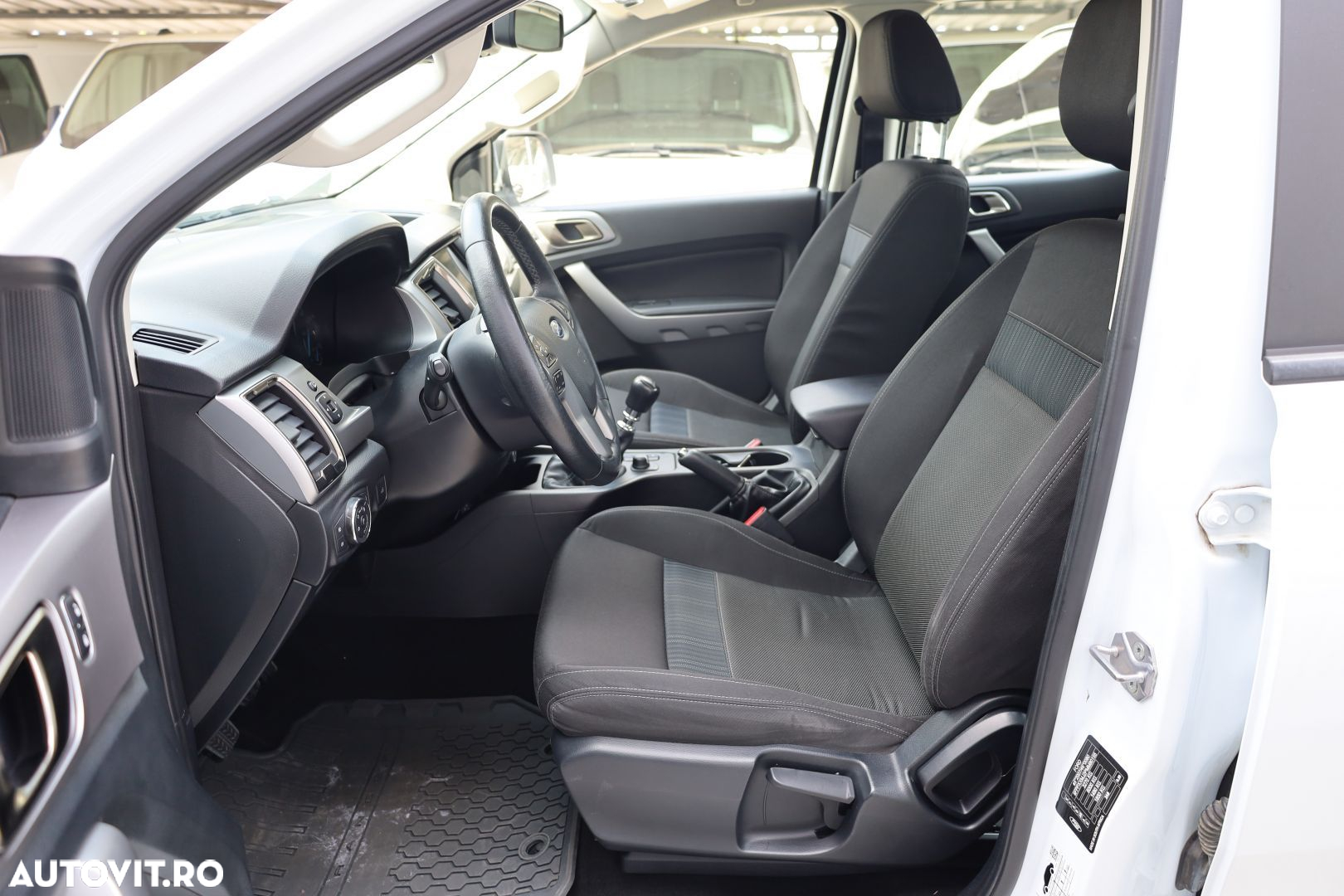 Ford Ranger - 10