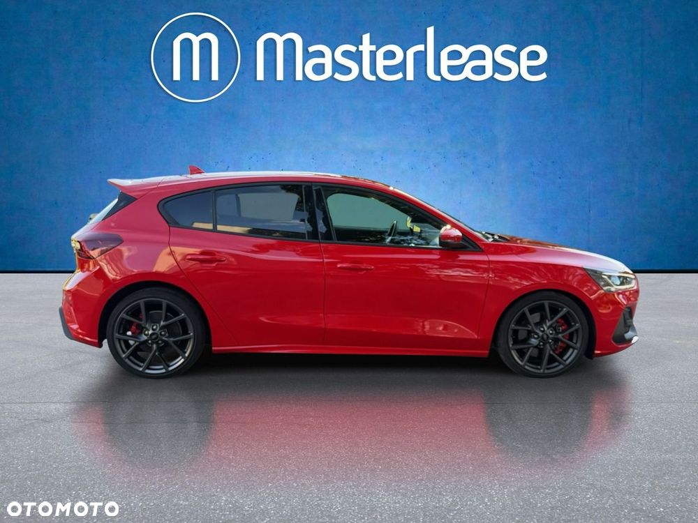 Ford Focus - 4
