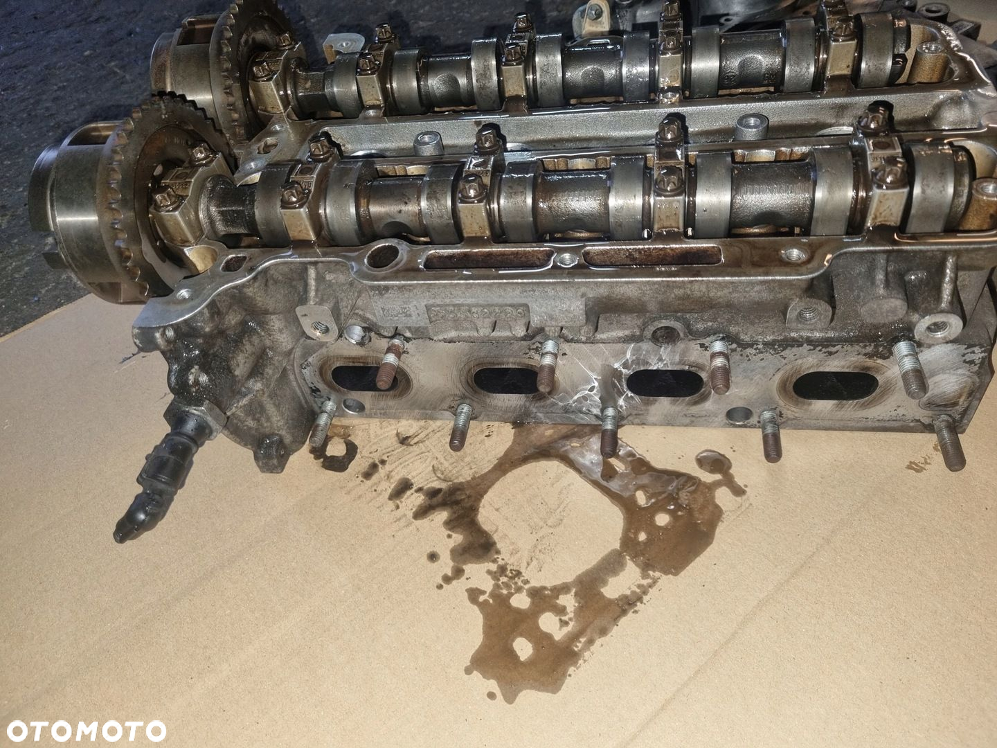 Głowica silnika Opel Corsa Meriva 1.2 16v A12XER 55562229 - 3