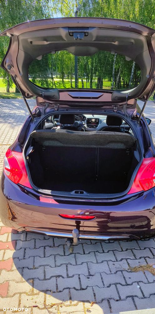 Peugeot 208 1.6 e-HDi Allure STT - 14