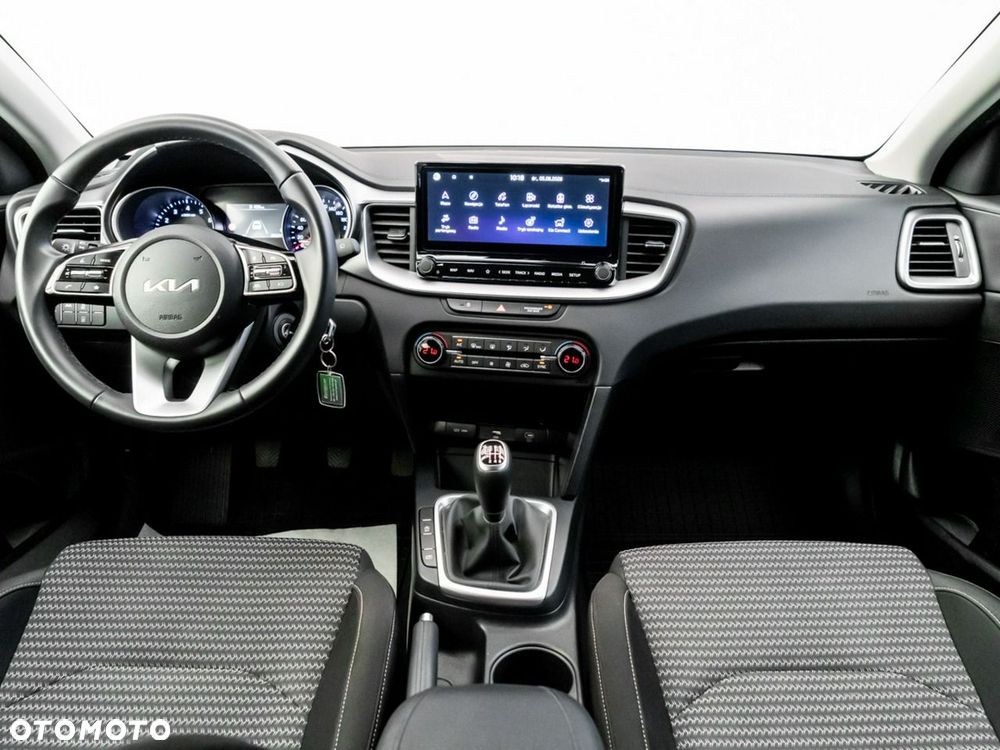 Kia XCeed 1.5 T-GDI M - 19