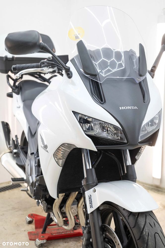 Honda CBF - 11