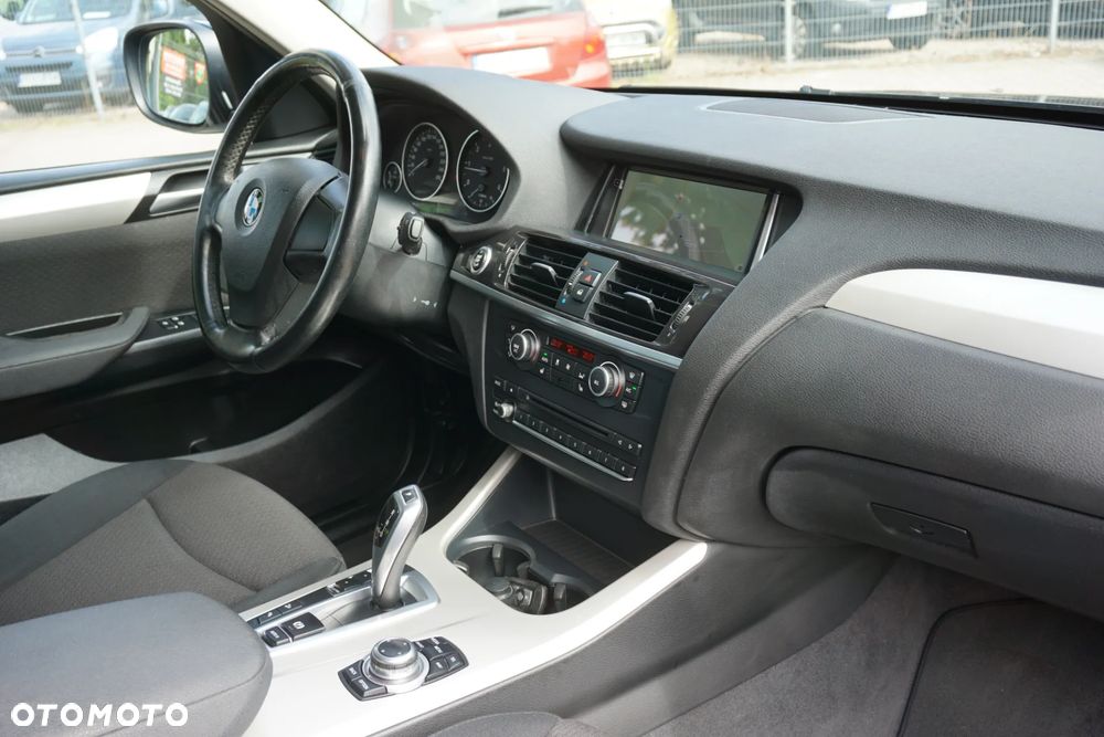BMW X3 xDrive20d - 18