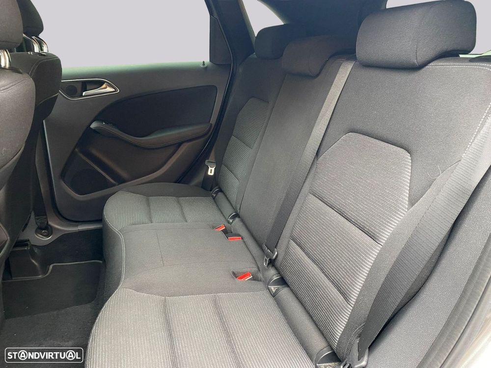 Mercedes-Benz B 180 - 39