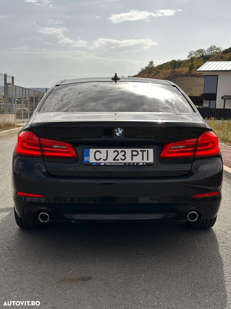 BMW Seria 5 520d xDrive Aut. - 4