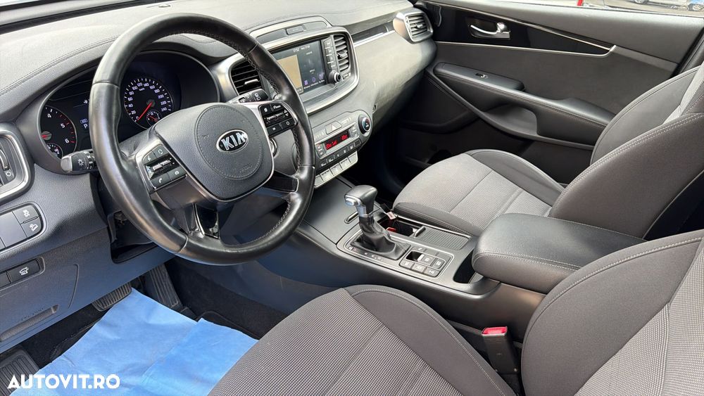 Kia Sorento 2.2 CRDi AWD Aut. Edition 7 - 6