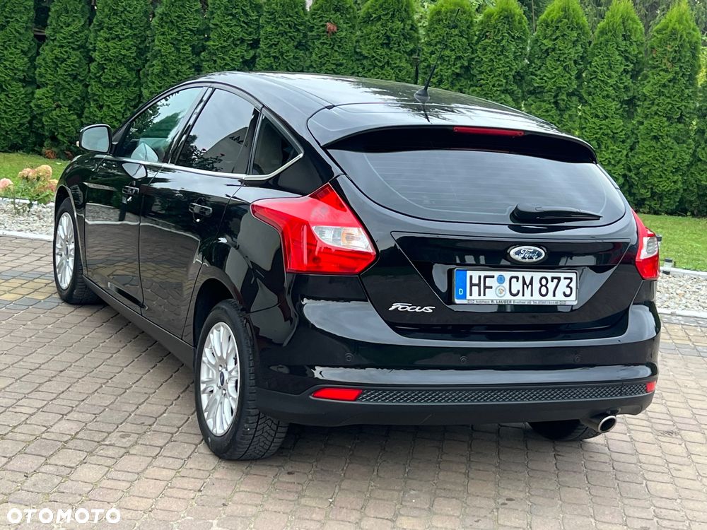Ford Focus - 8