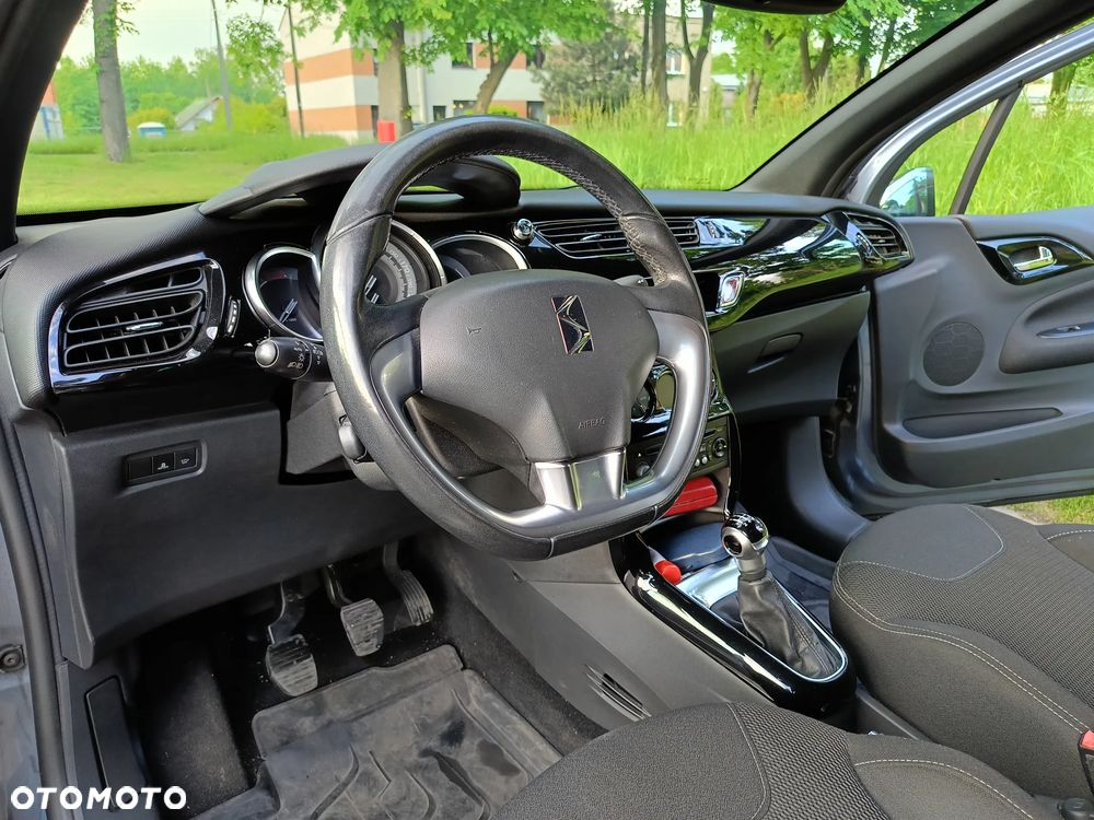 Citroën DS3 e-HDi 90 FAP SoChic - 7