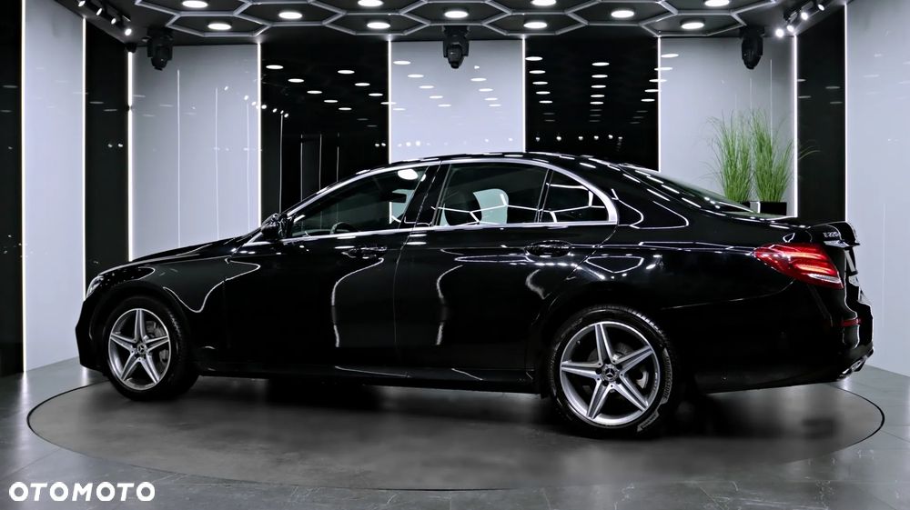 Mercedes-Benz Klasa E 220 d 4-Matic AMG - 5