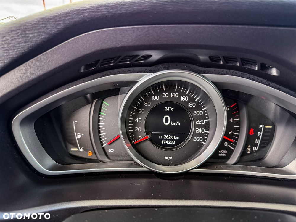 Volvo V40 D2 Drive-E Base - 35