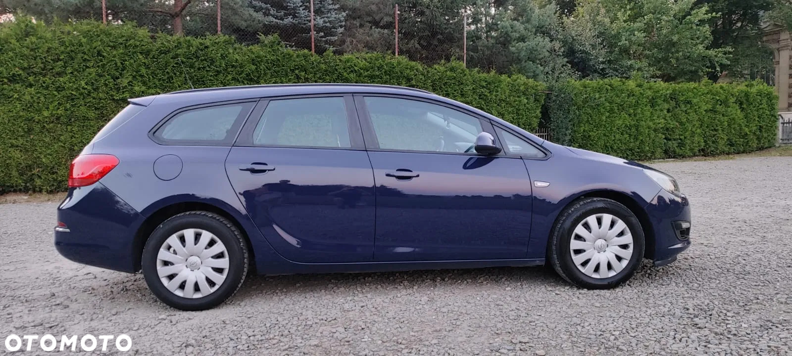 Opel Astra IV 1.3 CDTI Sport ecoFLEX - 2