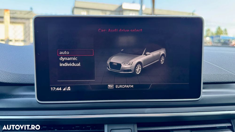 Audi A4 Avant 2.0 TDI quattro S tronic Sport - 16