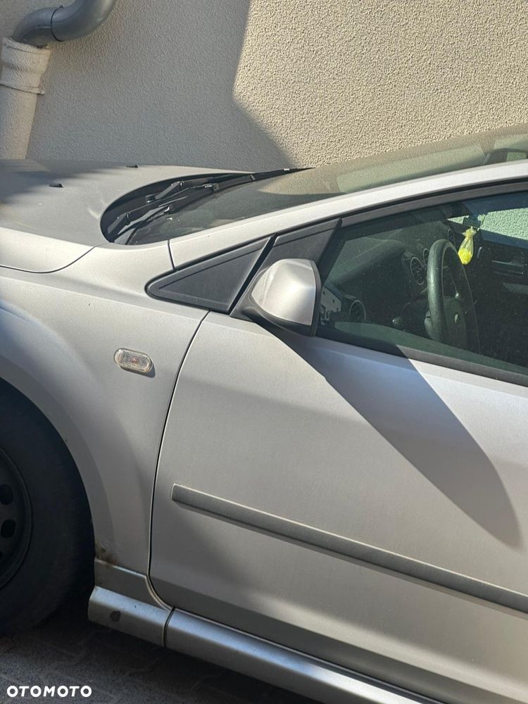 Ford Focus 1.6 Ambiente - 8