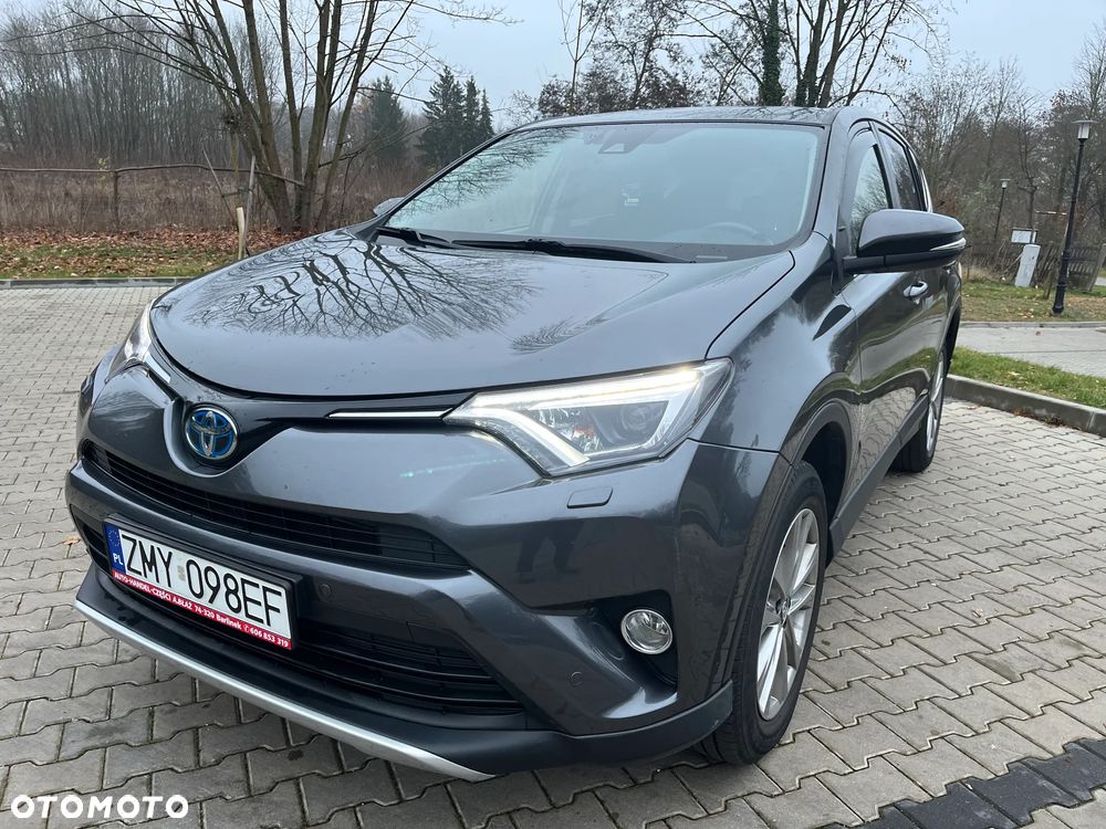 Toyota RAV4 - 3