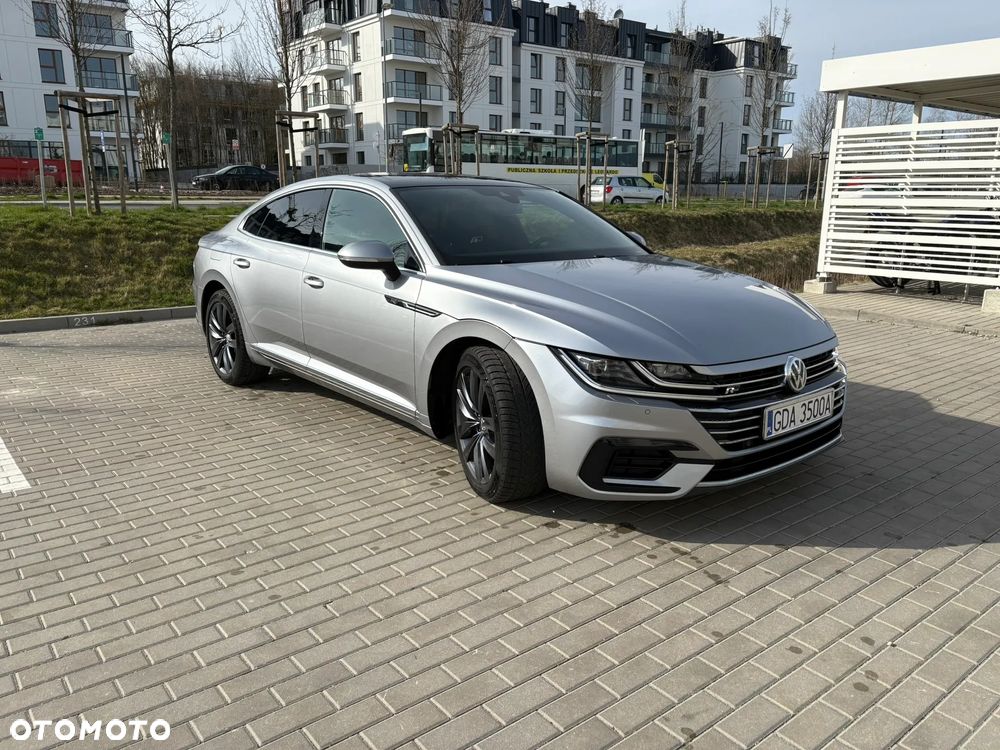 Volkswagen Arteon 2.0 TDI SCR R-Line DSG - 2