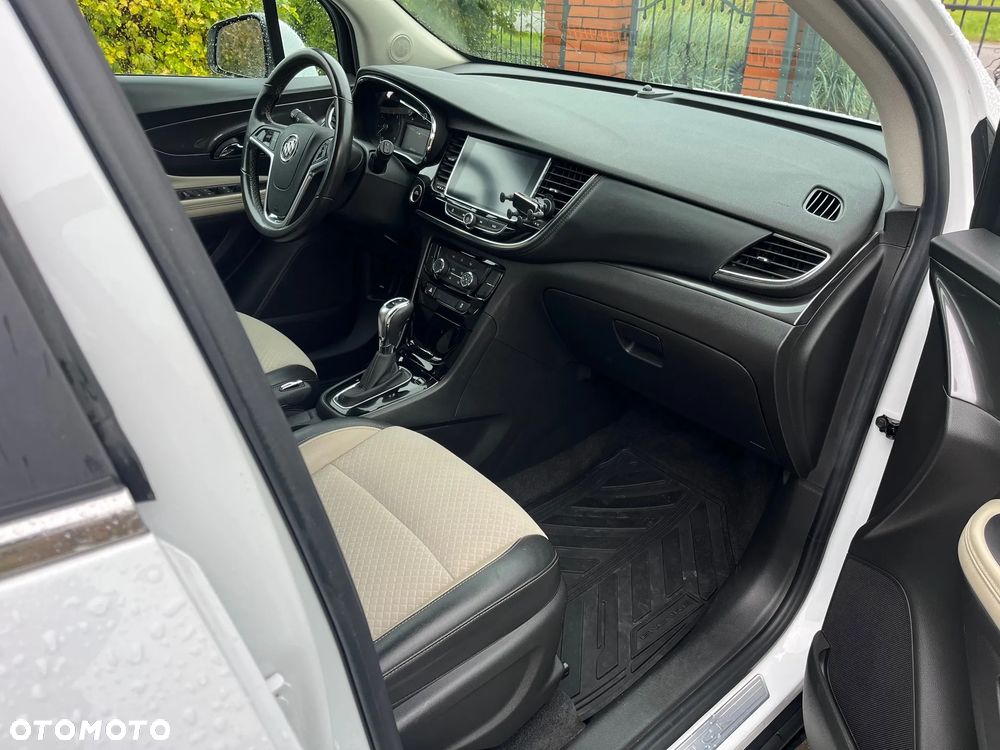 Buick Encore - 11