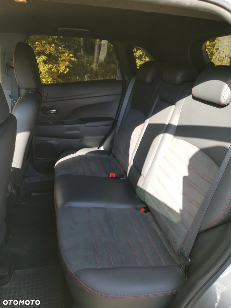 Mitsubishi ASX 1.8 DID Invite 4WD AS&G - 9