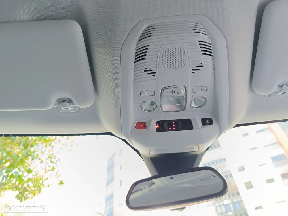 Peugeot 3008 1.2 PureTech Allure Pack - 25