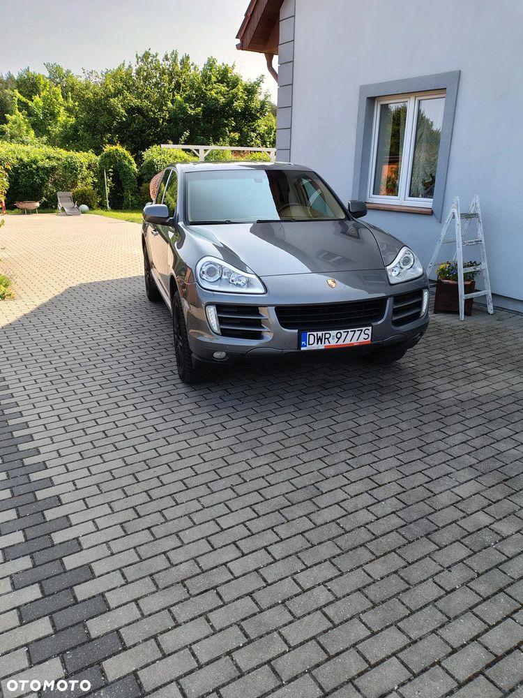 Porsche Cayenne - 13