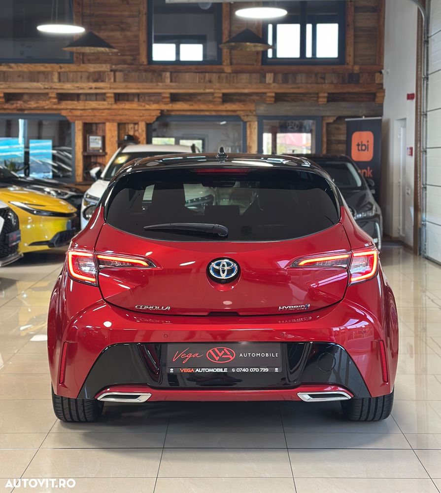 Toyota Corolla - 5