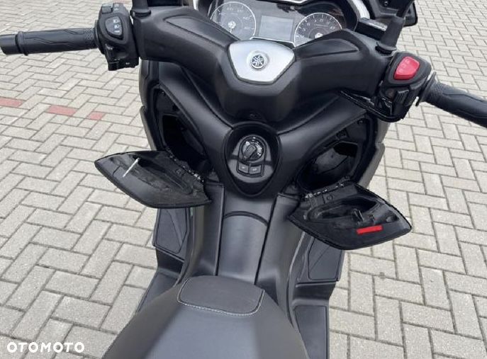 Yamaha X-max - 14