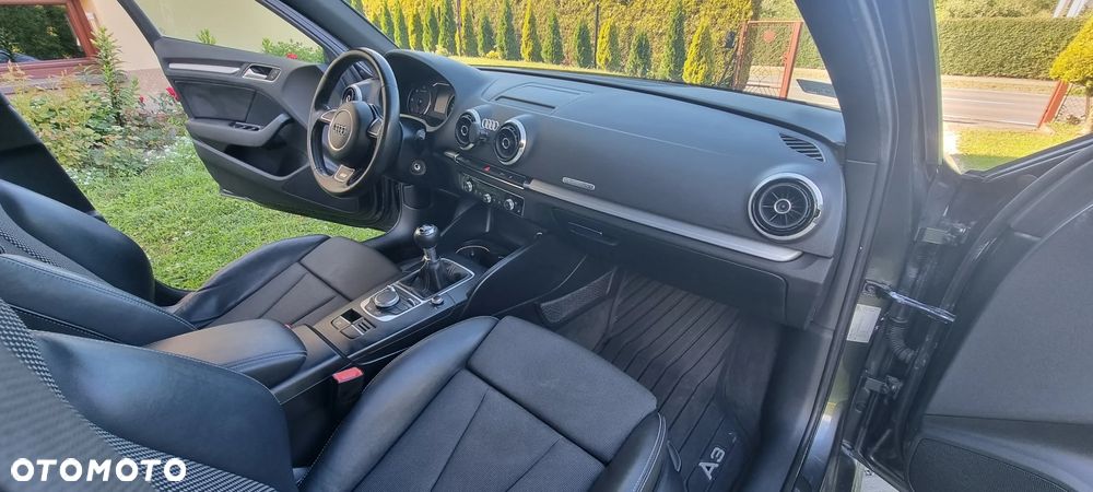 Audi A3 Sportback - 17