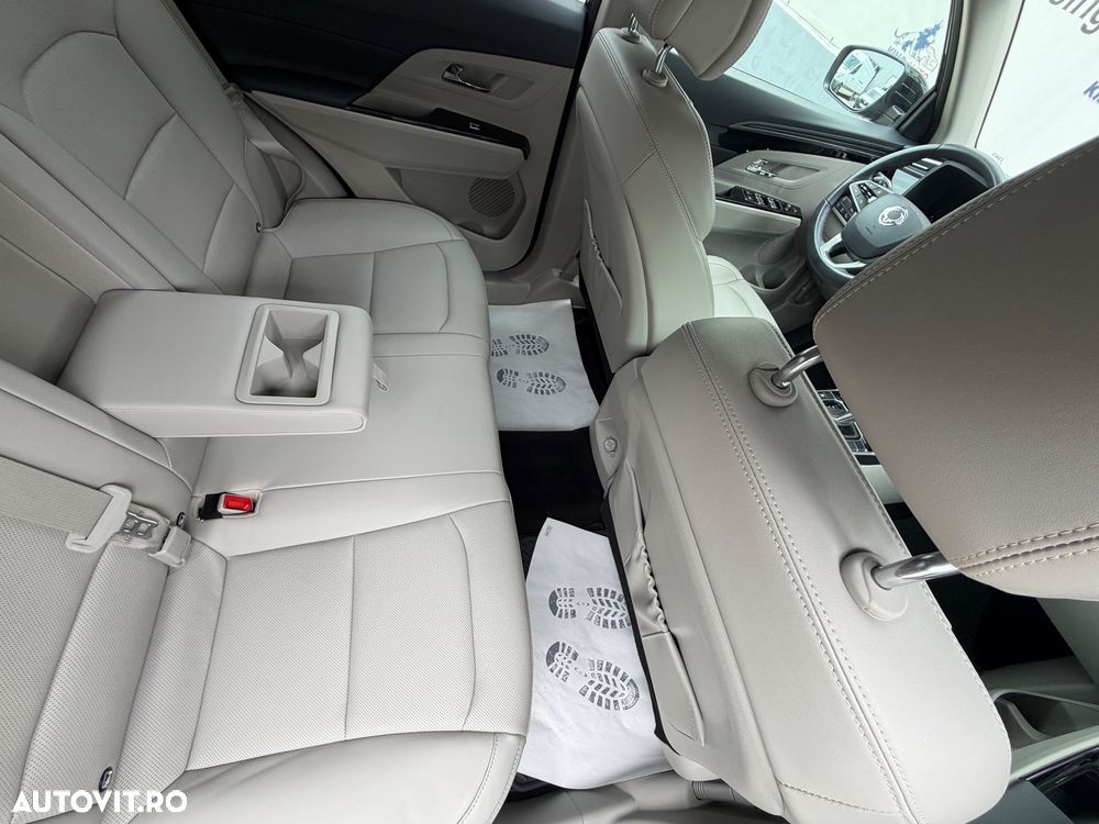 SsangYong Korando 1.6 e-XDi 2WD Aut. Sapphire - 24