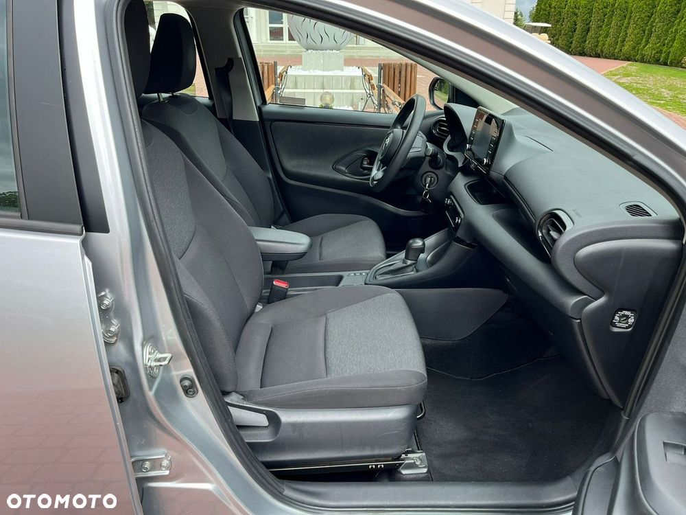 Toyota Yaris - 38