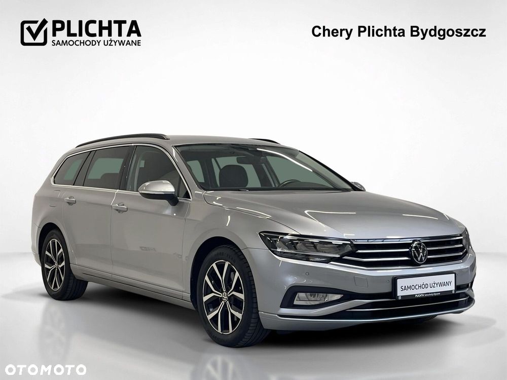 Volkswagen Passat - 8
