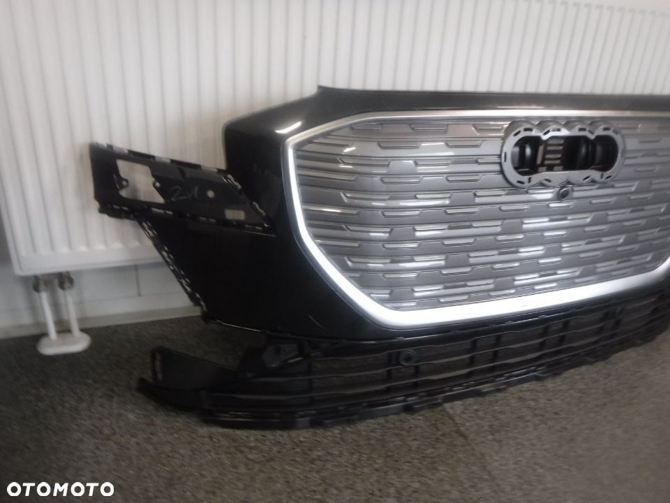 audi q4 etron grill atrapa - 6