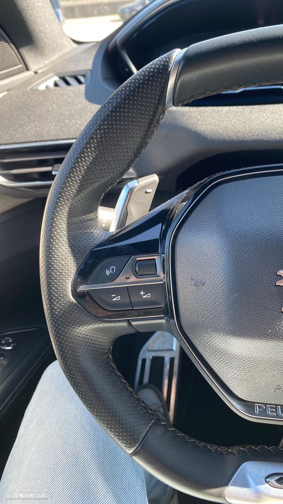 Peugeot 3008 1.6 Hybrid GT e-EAT8 - 34