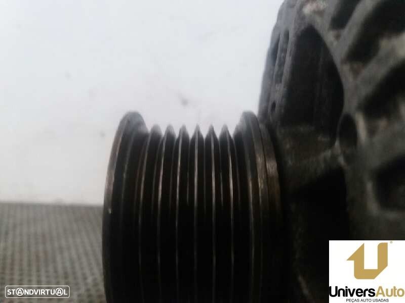 ALTERNADOR RENAULT GRAND SCÉNIC II 2003 -8200290215 - 2