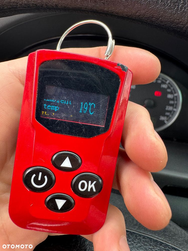 Volkswagen Sharan 1.9 TDI Comfortline - 12