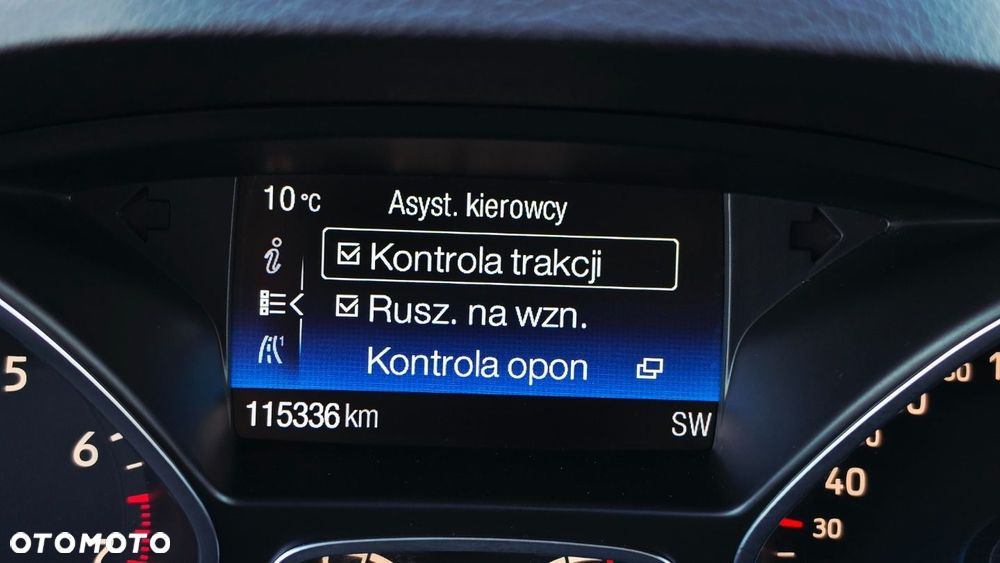 Ford Kuga - 23