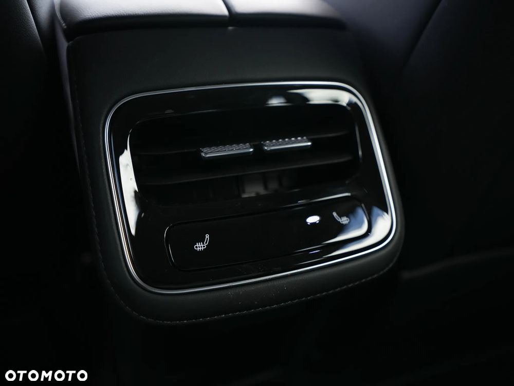 Chery Tiggo 8 1.5 T-GDI Super Hybrid Prestige DCT - 27