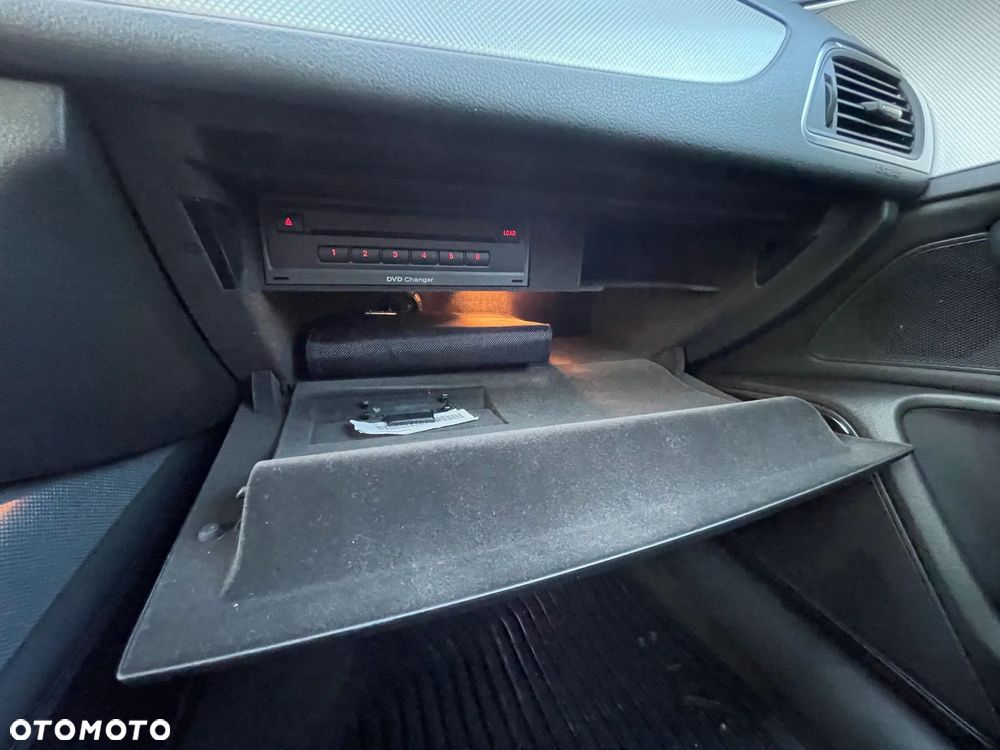 Audi A6 Avant 3.0 TFSI quattro S tronic - 7